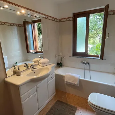 Rosina Gardino Villa Nesso